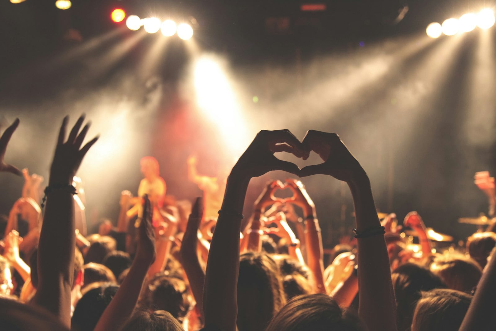 Indie Music Unplugged: This Week’s Fresh Picks & Viral Videos — second still